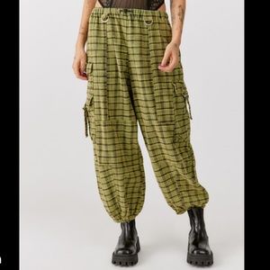Urban Outfitters Jana Balloon Cargo Pants